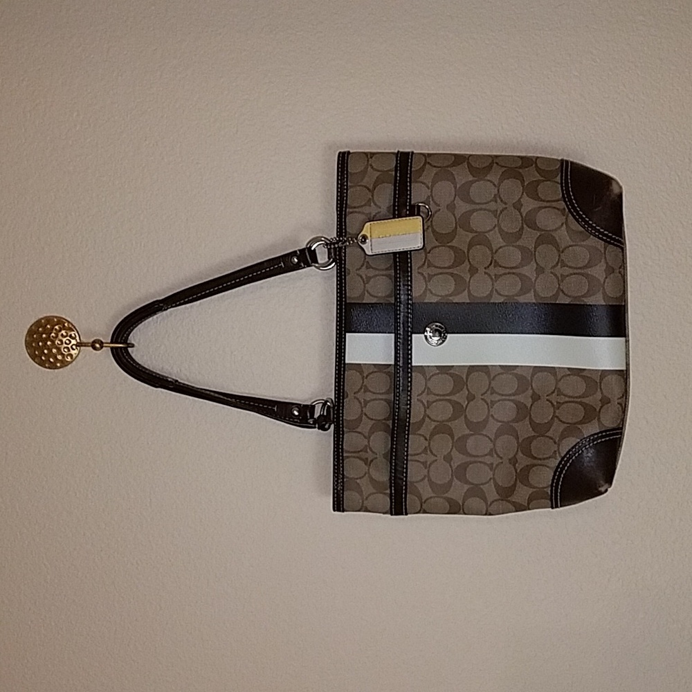 Coach Brown Signature Stripe F14477 Chelsea Heritage Shoulder Bag